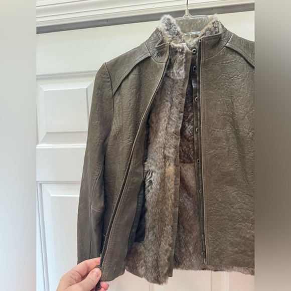 Cole Haan Collection lamb skin jacket with DETACHABLE, real RABBIT FUR vest - Picture 5 of 8